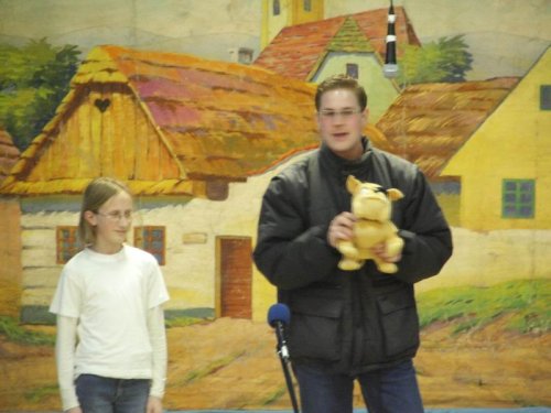 Hraje celá dědina aneb S veselou myslí na nesmysly. - 18.3.2006